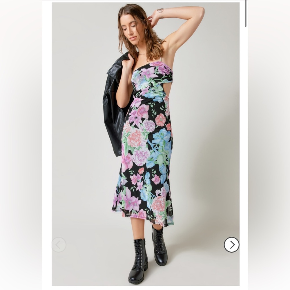 NWT Floral midi cutout dress